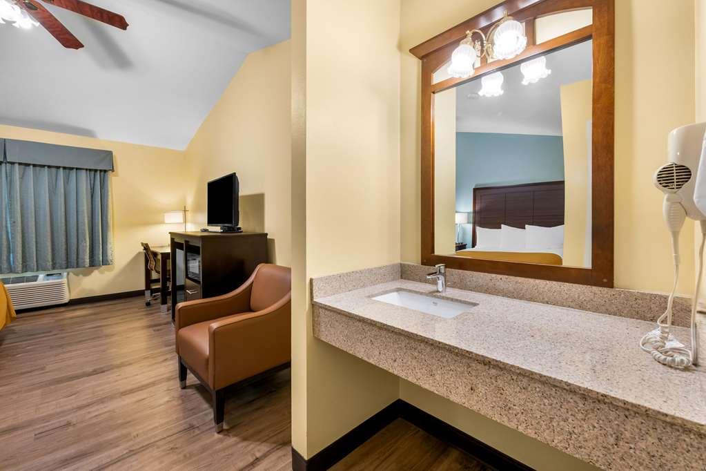 Econo Lodge Inn & Suites Eau Claire Δωμάτιο φωτογραφία