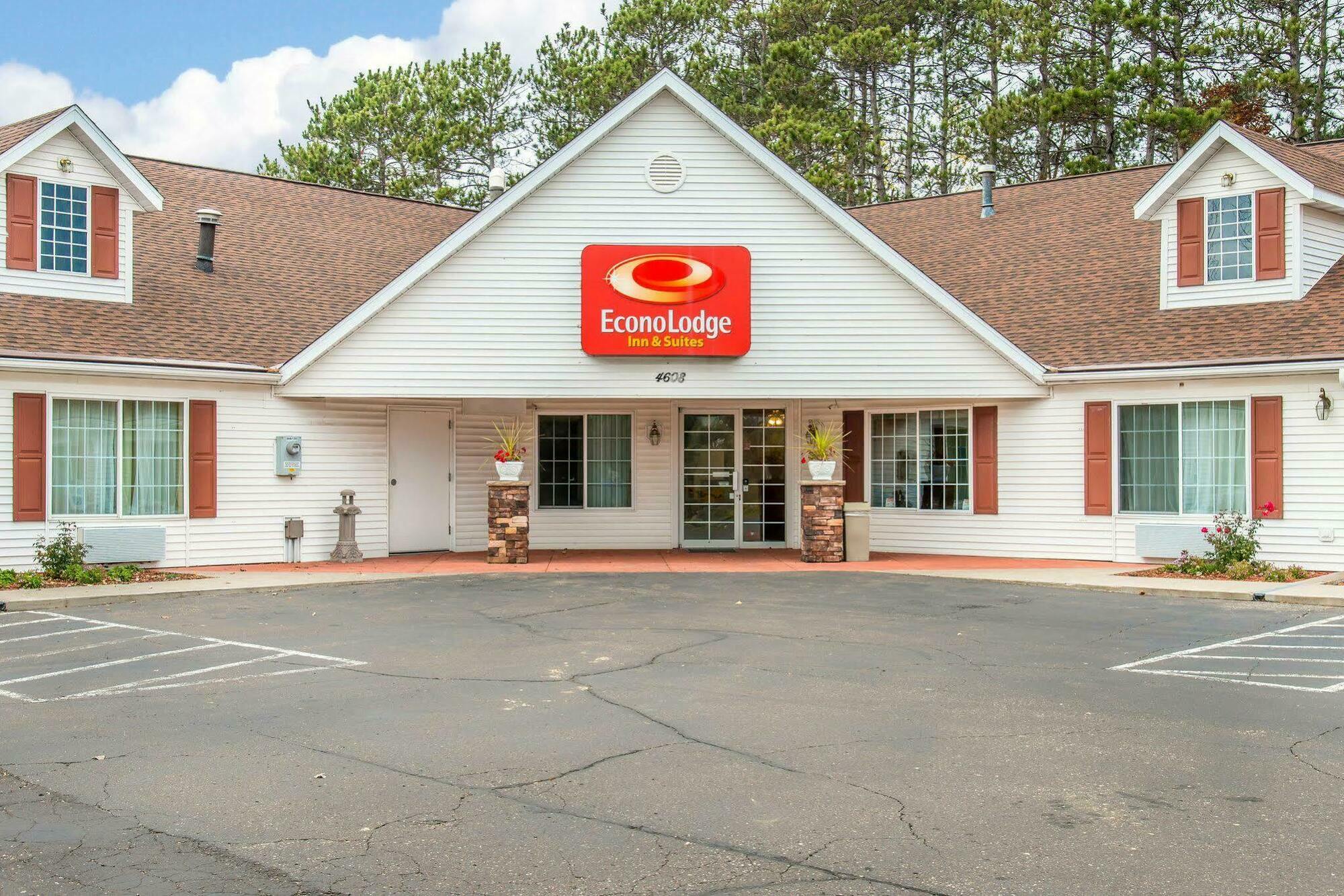 Econo Lodge Inn & Suites Eau Claire Εξωτερικό φωτογραφία